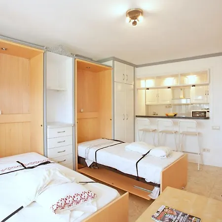 Apartment Coronado Marbesa *